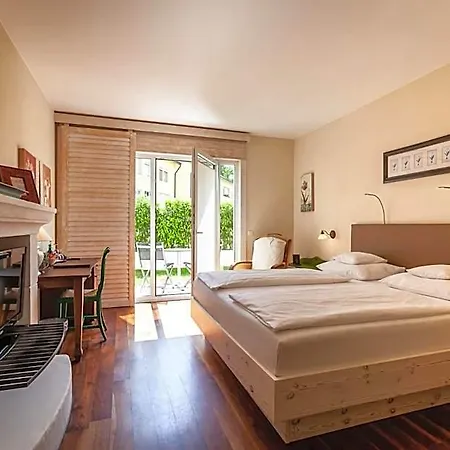 Hotel Hirschen 4*